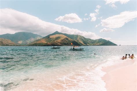 15 Amazing Beaches in Zambales - Gamintraveler