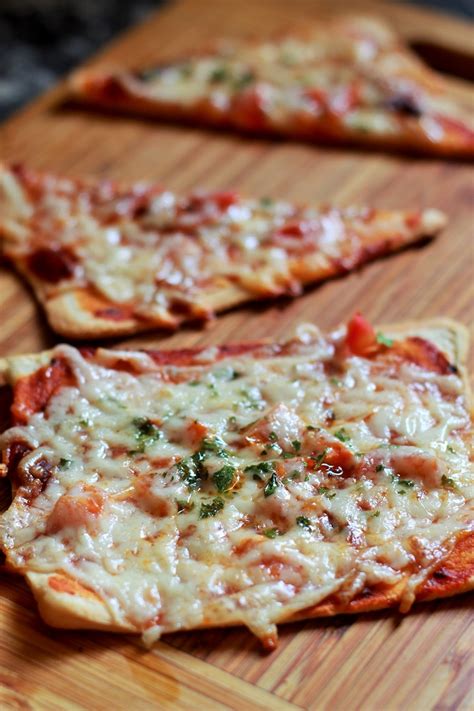 Bread Pizza Recipe, Veg Bread Pizza | Fas Kitchen