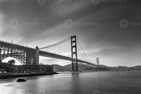 Golden Gate Bridge Black and White 1324665 Stock Photo at Vecteezy