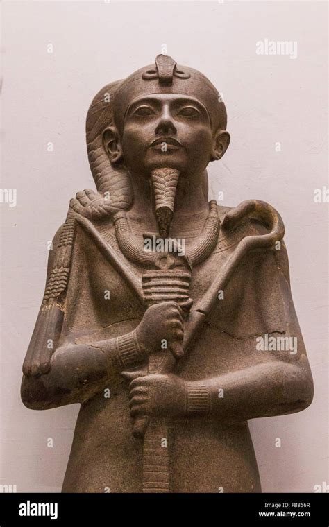 Khonsu hi-res stock photography and images - Alamy