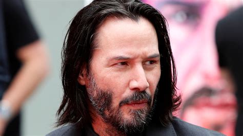 Here's Why Keanu Reeves Says AI Will Replace A Ton Of Jobs Sooner T...