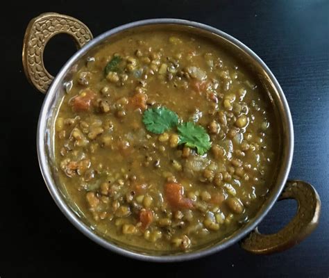 Green Moong Dal / Green Lentils - Instant Pot & Stovetop - Piping Pot Curry