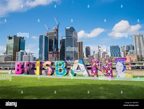 Brisbane sign at sunrise in Southbank in Brisbane Stock Photo - Alamy