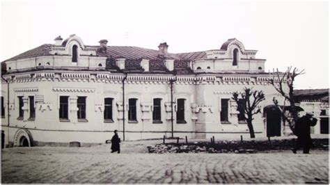 Ipatiev House and the execution of the Romanov family - Abandoned Spaces