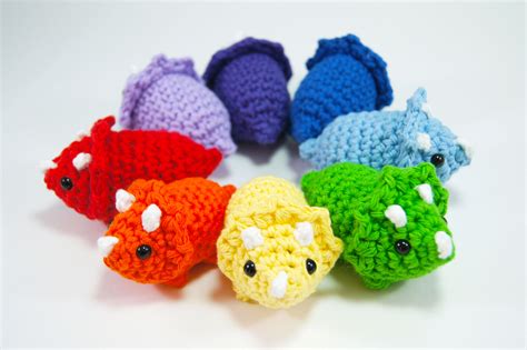 Sometimes you just gotta crochet a rainbow of triceratops, yah know what I mean? : r/crafts