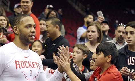 Eric Gordon thanks Rockets, fans for seven years in Houston