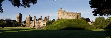 Cardiff Castle – Cardiff Bay