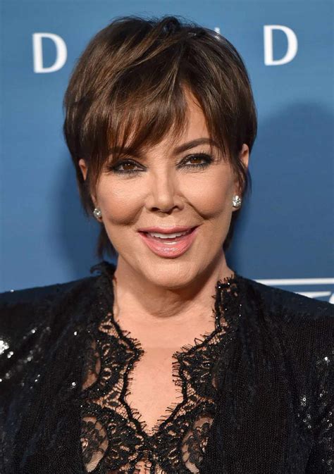 Kris Jenner's Bob With Bangs - Kris Jenner's Haircut | InStyle