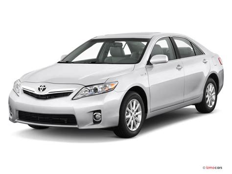 2011 Toyota Camry Hybrid Review, Pricing, & Pictures | U.S. News