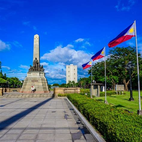 Explore the Vibrant Blend of History and Modernity in Manila