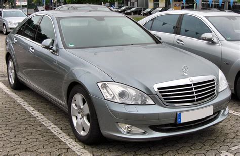 File:Mercedes S 320 CDI 20090808 front.JPG - Wikimedia Commons