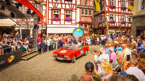 Weinfest der Mittelmosel in Bernkastel-Kues • Kurse & Mitmachen » outdooractive.com