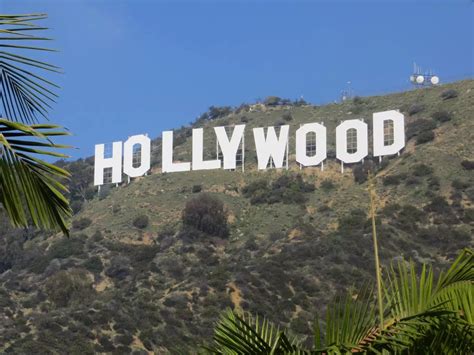 Hollywood Sign History | Facts About Hollywood | InterestingFacts.org