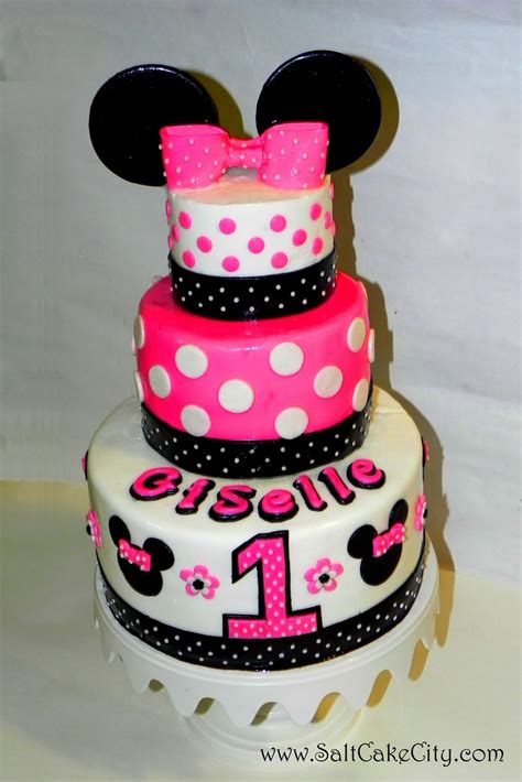 Salt Cake City: Pink Polka Mouse