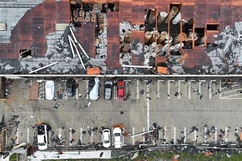 Photos: Tornado rips roof off Montebello building - Los Angeles Times