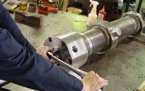 Hydraulic Cylinder Repair Tips - Turner Hydraulics