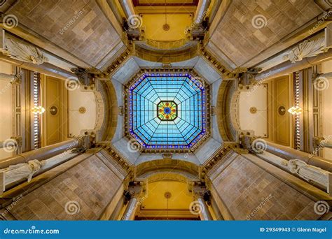 Capitol Dome Interior Symmetry Stock Image - Image of statues, chandeliers: 29349943