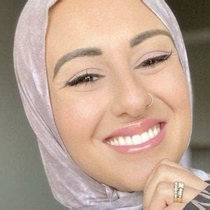 Sana Saleh - Age, Family, Bio | Famous Birthdays