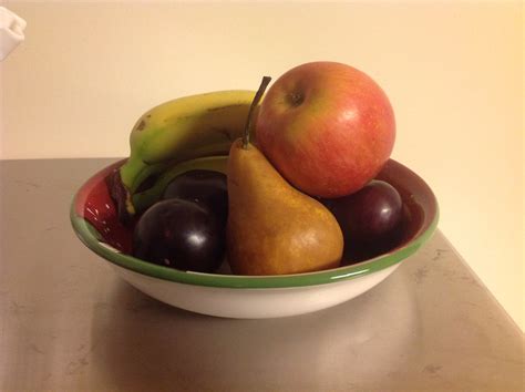 still life | Fruit bowl on a brushed steel surface. | Andrew Perkins | Flickr
