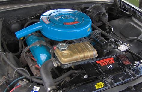 File:1964 Ford Galaxie 500 XL 352 engine.JPG - Wikipedia