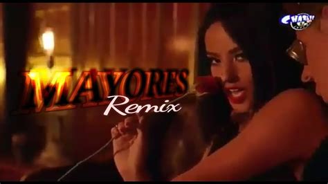 Becky G - Mayores Remix ft. Daddy Yankee & Bad Bunny - YouTube