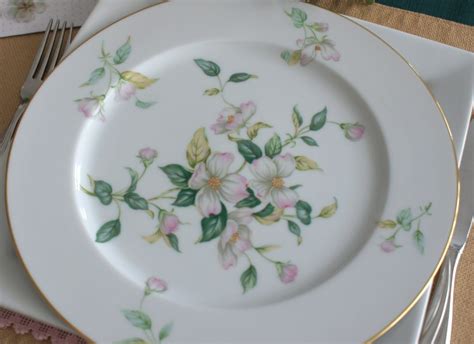 Tablescape with Apple Blossom China - Realizing Home