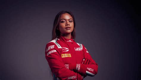 Meet Bianca Bustamante, the first female driver in Formula 1 academy ...