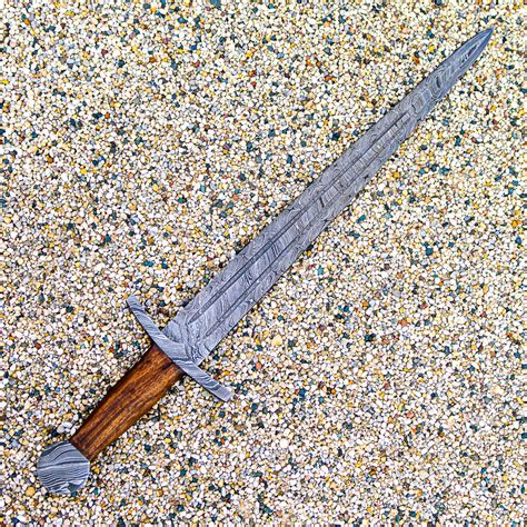 Bastard Sword / Longsword- High Carbon Damascus Steel Sword- 27 ...