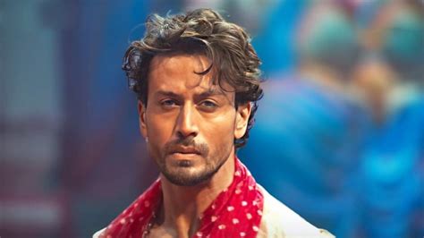 Jai Ganesha | Ganapath – A Hero Is Born | Tiger Shroff - Bollywood Hungama