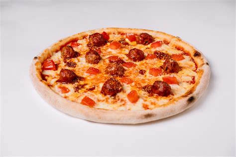 Meatball Pizza - Kenyon's