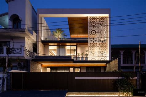 House Facade with Indian Jaali that gives a distinctive identity | 23DC Architects - The ...