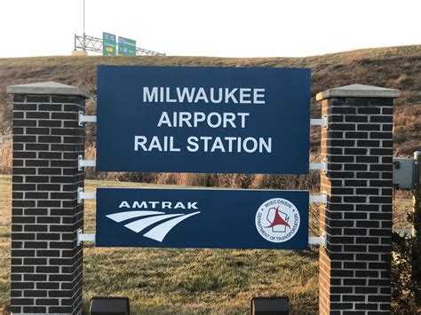 Amtrak Milwaukee Airport Parking - Parking - 5601 S 6th St, Mitchell ...