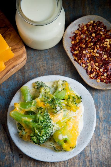 Easy Low-Carb Broccoli Cheese Casserole (Keto-Friendly) - Simply So Healthy