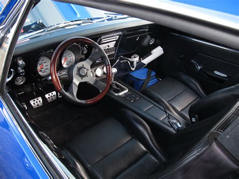 Descubrir 92+ imagen chevrolet camaro ss 1967 interior - Abzlocal.mx