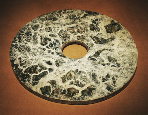 File:CMOC Treasures of Ancient China exhibit - jade disk.jpg - Wikimedia Commons