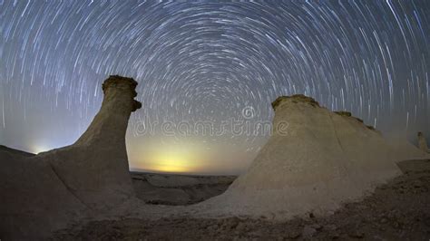 4K Time Lapse of Night Sky Star Trail Spinning Around the North Earth ...