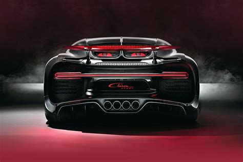 Bugatti Chiron Rear view Image | Bugatti chiron, New bugatti chiron ...