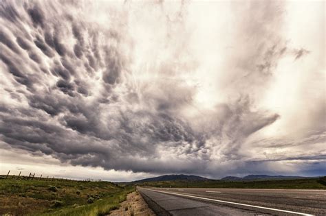 Illuminating Facts About Mammatus Clouds That You Never Knew - Science ...