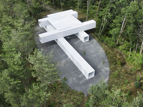 Culvert Guesthouse / nendo | ArchDaily