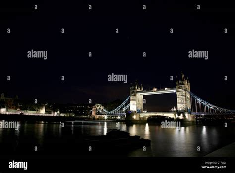 Tower Bridge at Night, London Night View Stock Photo - Alamy