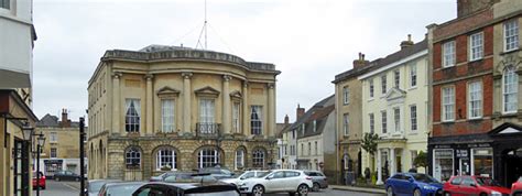 Devizes (Wiltshire) Visitor and Tourist Information Guide