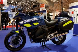 File:Paris - Salon de la moto 2011 - Yamaha - 900 TDM Gendarmerie - 001 ...