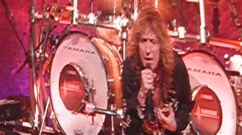 Whitesnake - Is this Love e give me all your love Live SP - YouTube