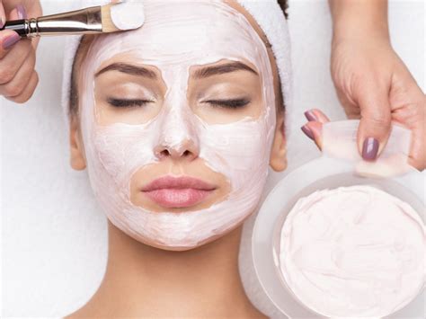 Facial Masks: The Basics | Alux Spalon - Elevate | Rejuvenate