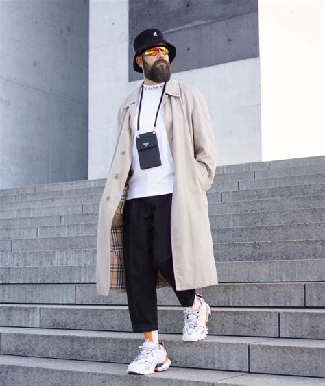 How to style the Balenciaga Track Sneakers: 3 Outfit Inspirationen - Bilmen