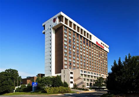 Reviews of Kid-Friendly Hotel | Sheraton Hotel Arlington, Arlington, Texas | MiniTime