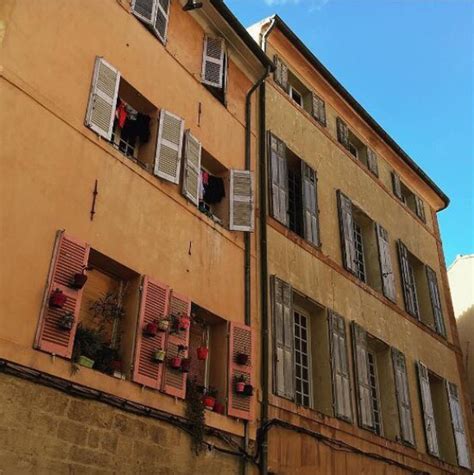 Study Abroad in France | Study in Aix-en-Provence | IAU