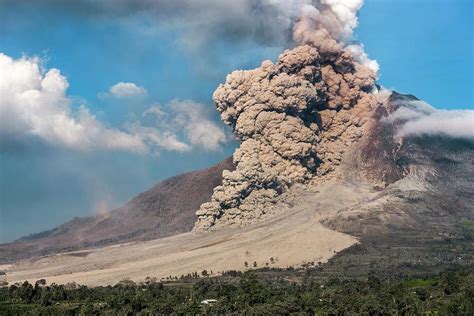 Pyroclastic Flow Photograph by Science Photo Library - Pixels