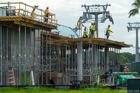 Disney Skyliner station construction at Disney's Hollywood Studios - Photo 5 of 9