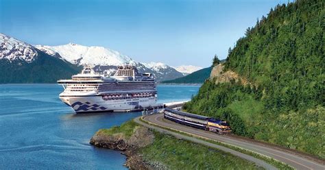 What is Alaska cruise tour?